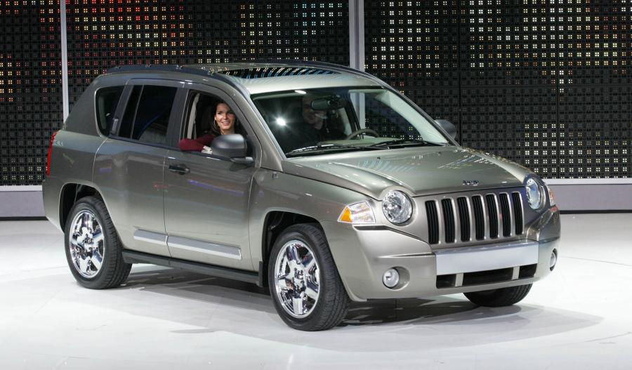  Jeep Compass 2007 года  (фото 30 из 100)